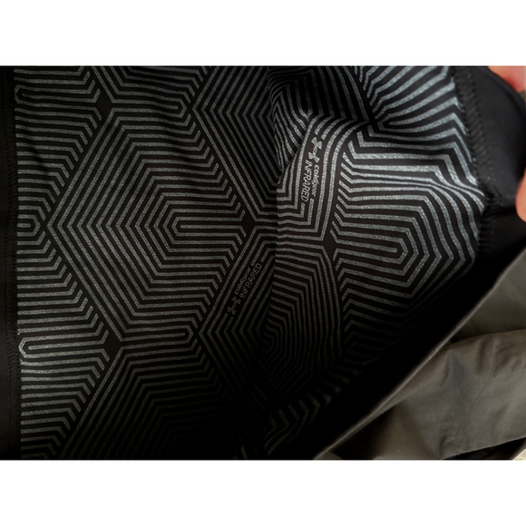 Under Armour Semi Fitted Coldgear Infrared Womens Size Small - Picture 8 of 13